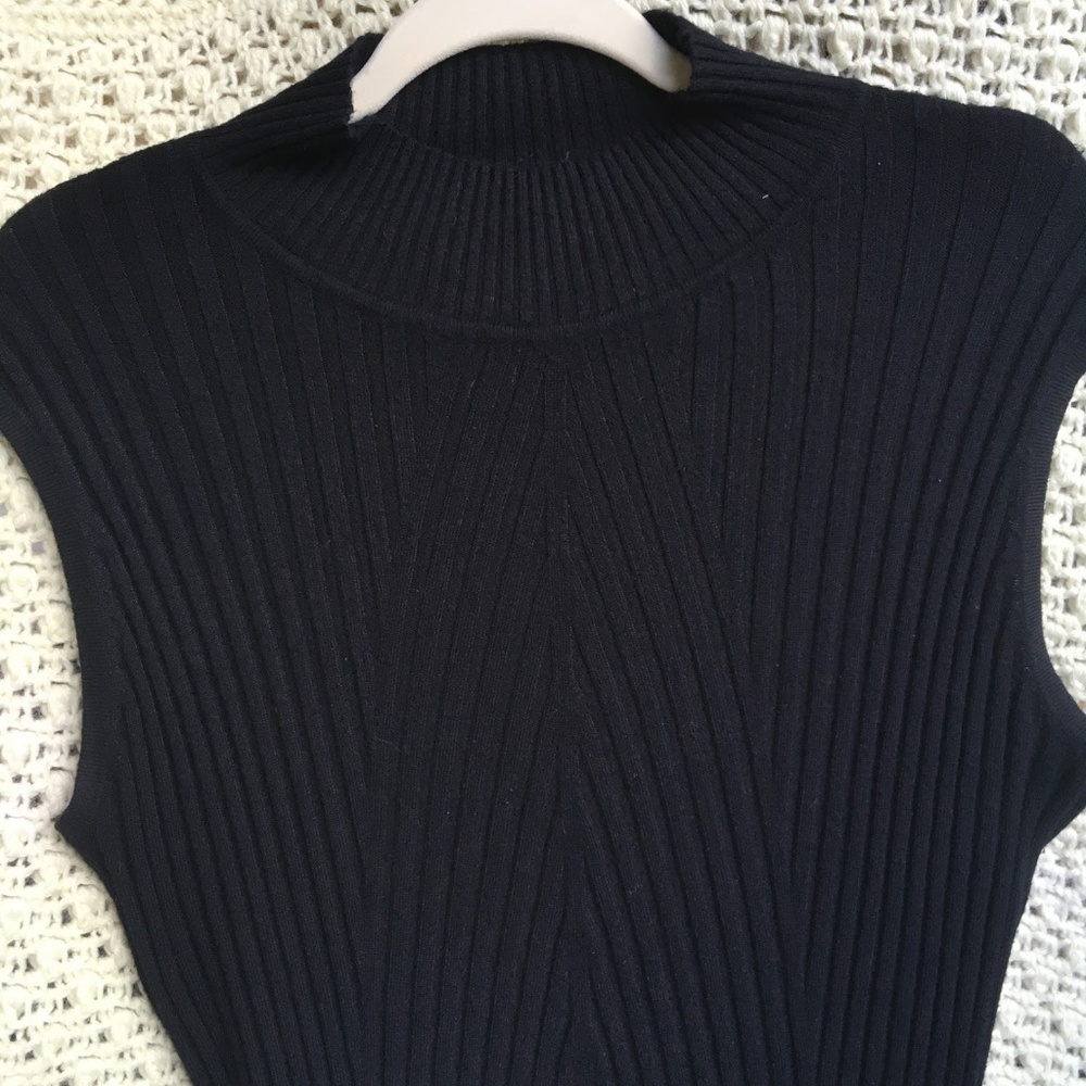 Lane Bryant Black Knit Mockneck Sleeveless sweater